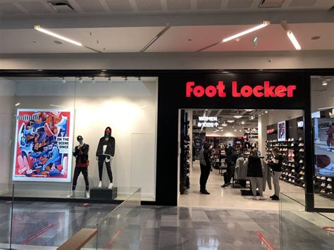 Foot Locker Besançon: Besançon, Finistère